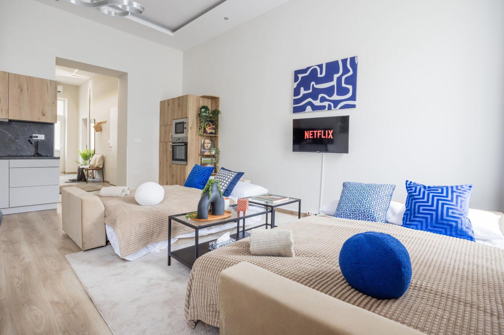 Central Oasis - Modern Charm, Timeless Comfort Budapest