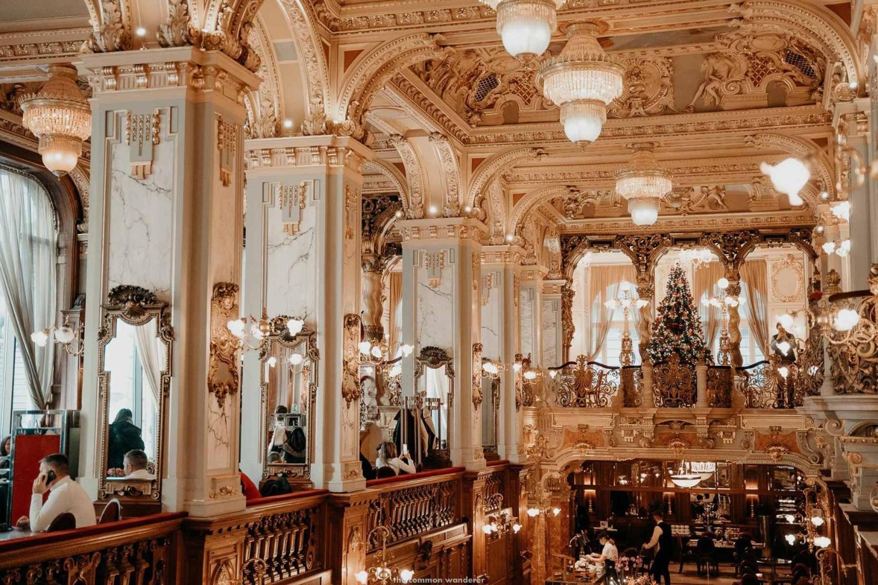 Central Oasis - Modern Charm, Timeless Comfort * Budapest